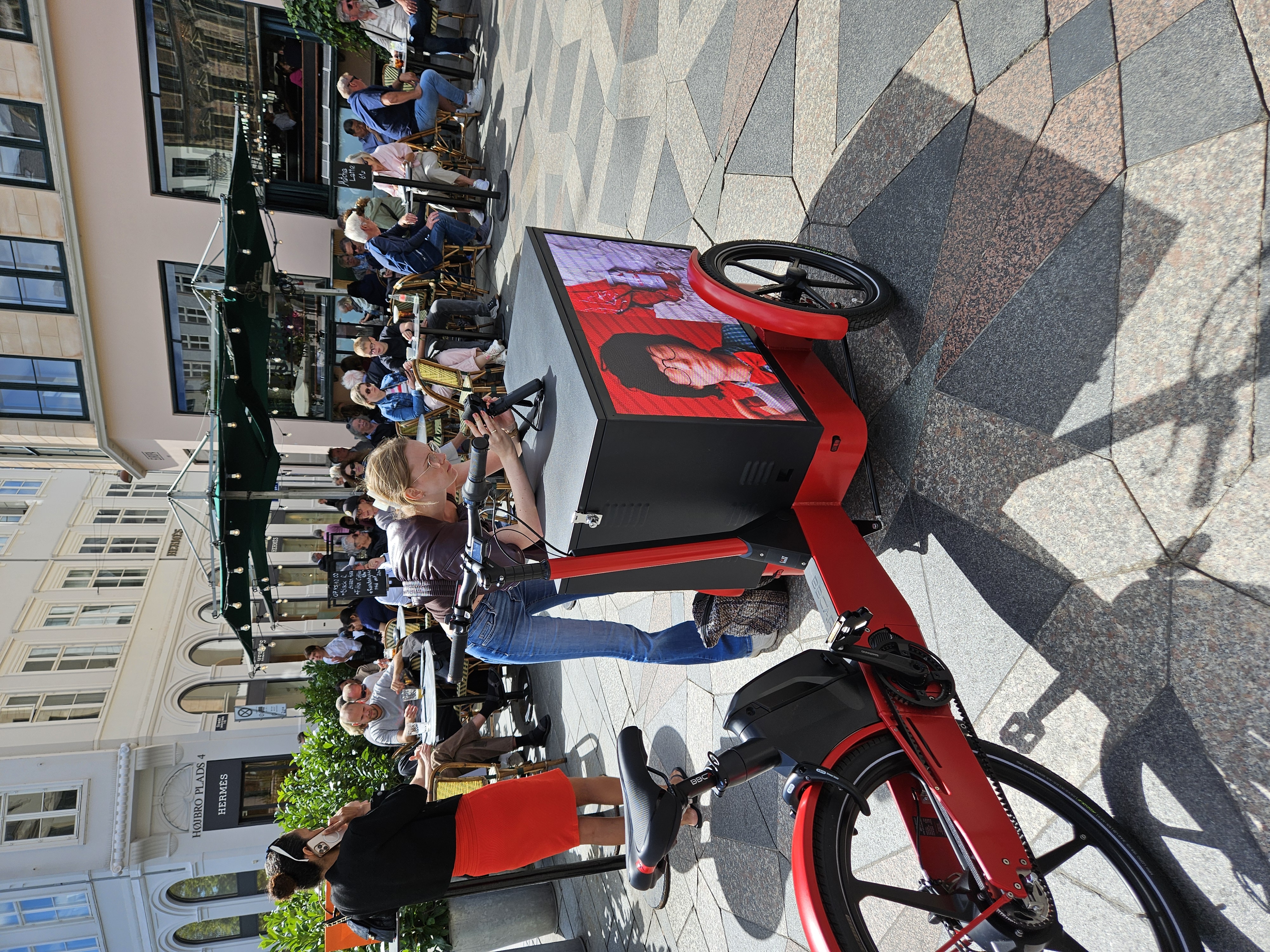 Professional LED cargo bike advertising platform